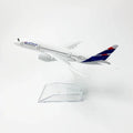 latam airlines model plane 787 1/400 scale plane Collected Gift By Aviation Replica Alloy Material miniature airplane