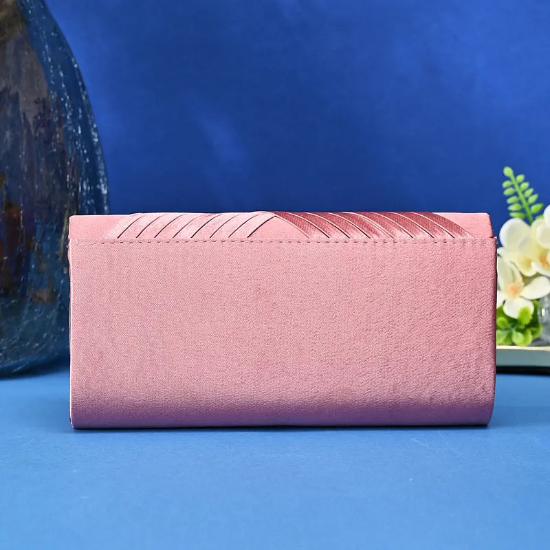 European and American ladies' elegant striped evening bag luxurious socialite gathering hand clutch fashionable single-shoulde