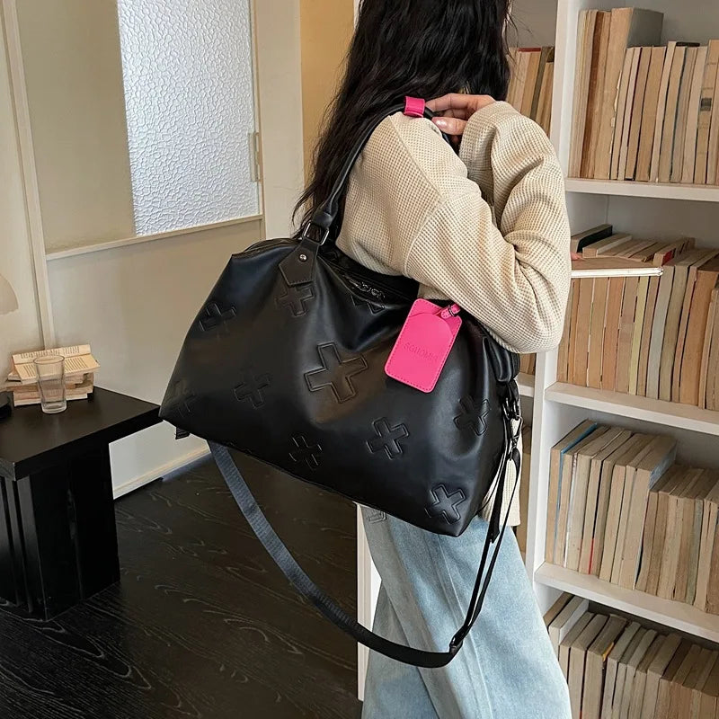 Large Capacity Short Trip Travel Bag Cool Versatile Casual Travel Luggage Bag Lightweight Dry Wet Separation Sports Fitness Bag