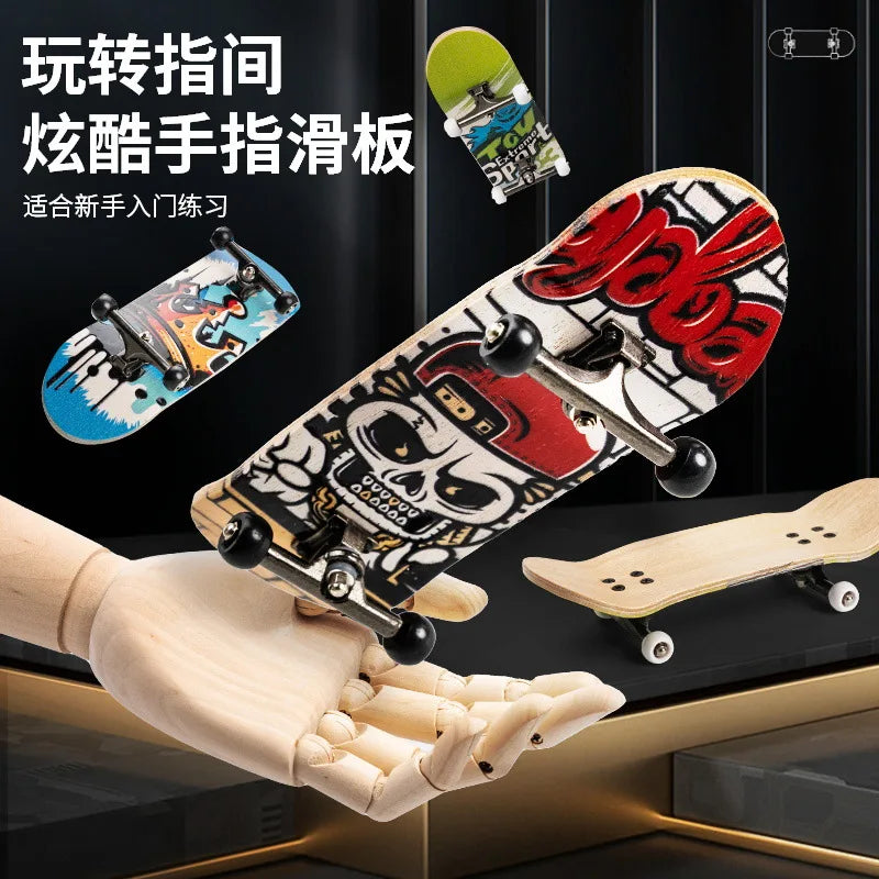 Wholesale Professional Bearing Mini Stress-Relieving Fingerboard Toy Made of Five-Layer Maple Wood