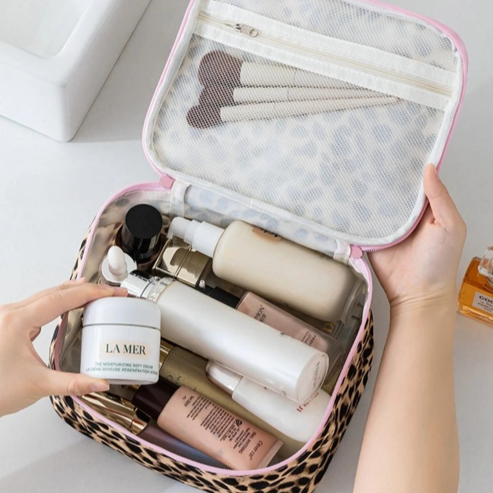 Leopard Makeup Bag Toiletry Clothing Travel Organizer Large Capacity Waterproof Portable for Women Business Trip Luggage