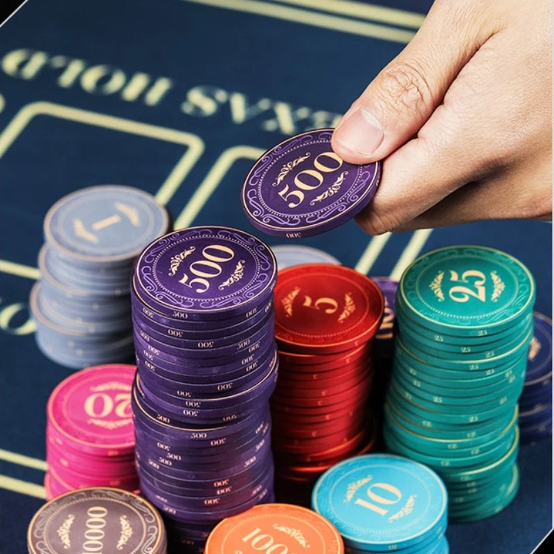 10pcs Poker Chips 43mm Ceramic Matte Texture Professional Texas Poker Botton Code Baccarat Game Board Table Entertainment Set