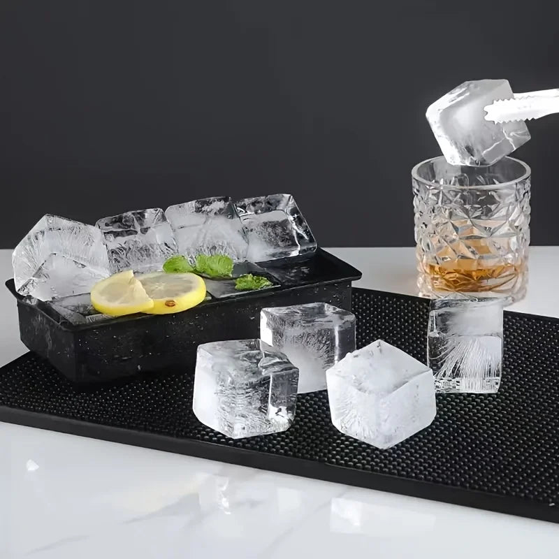4/6/8 Grid lce Cube Tray Sicone Mold Large Food Grade lce Cube Mold DIY Candy Ice Maker lce Cube Tray Bar Pub Wine Blocks Maker