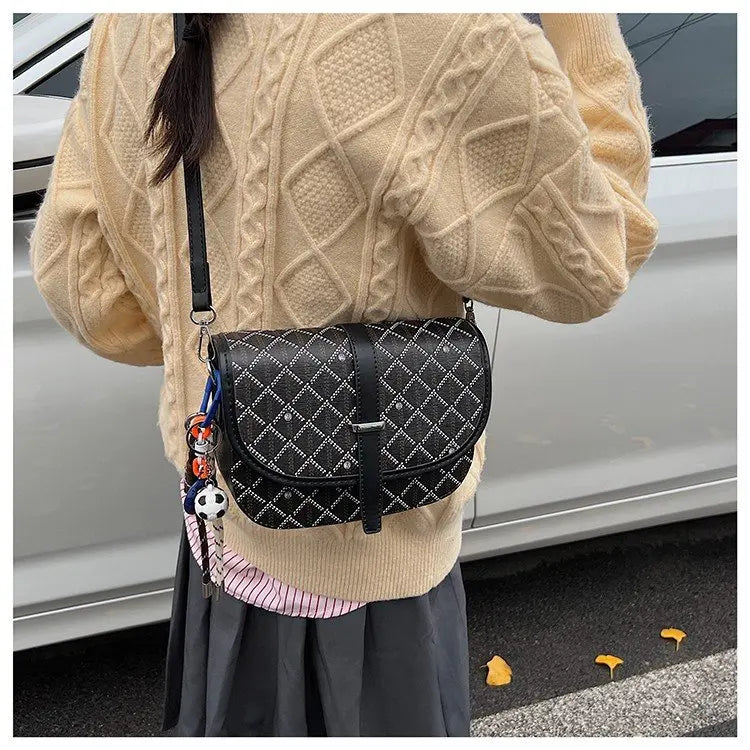 Luxury Fashion-Forward Designer Diaper Bag Women Large Capacity Tote Elegant Leather Crossbody Handbag For A Statement Look