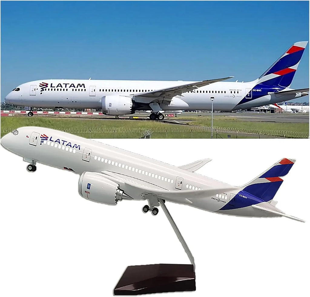 1/135 Chile LATAM Aviation 787 Simulation Civil Aircraft Model B787-8 with Wheels Assembled ABS+Resin Material Gift Ornament