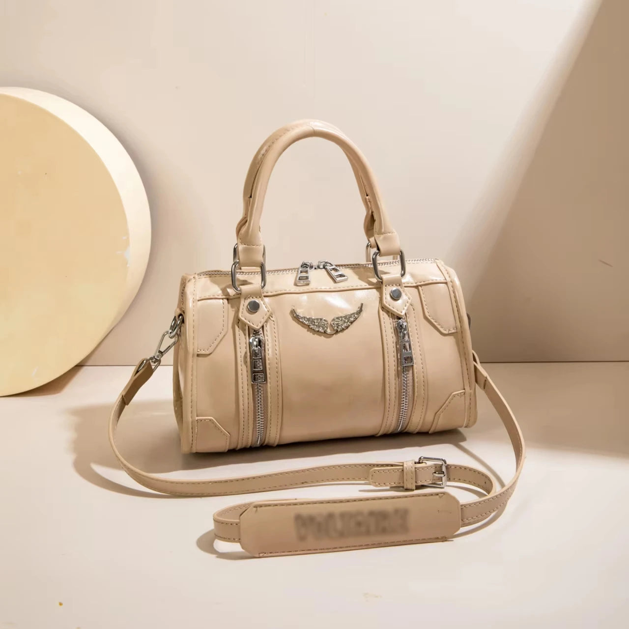 Luxury Rivet Wing Pillow Handbags Luxury Designer 2026 Shoulder Bag Women Soft PU Zipper Closure Crossbody Bag Casual Purse