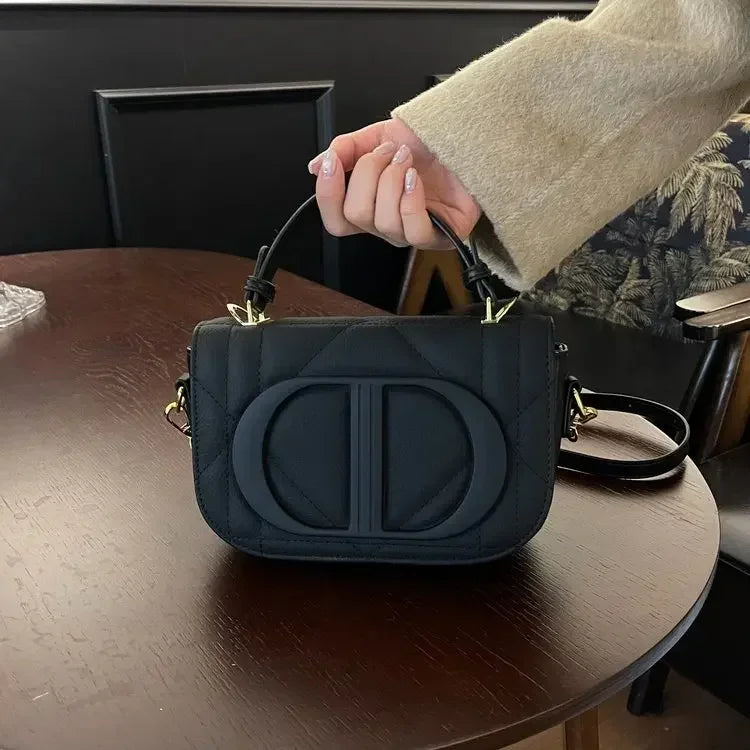 Fashionable Stylish Original Retro Diaper Bag for Women Elegant Leather Crossbody Handbag Large Capacity Unique ClassicMessenger