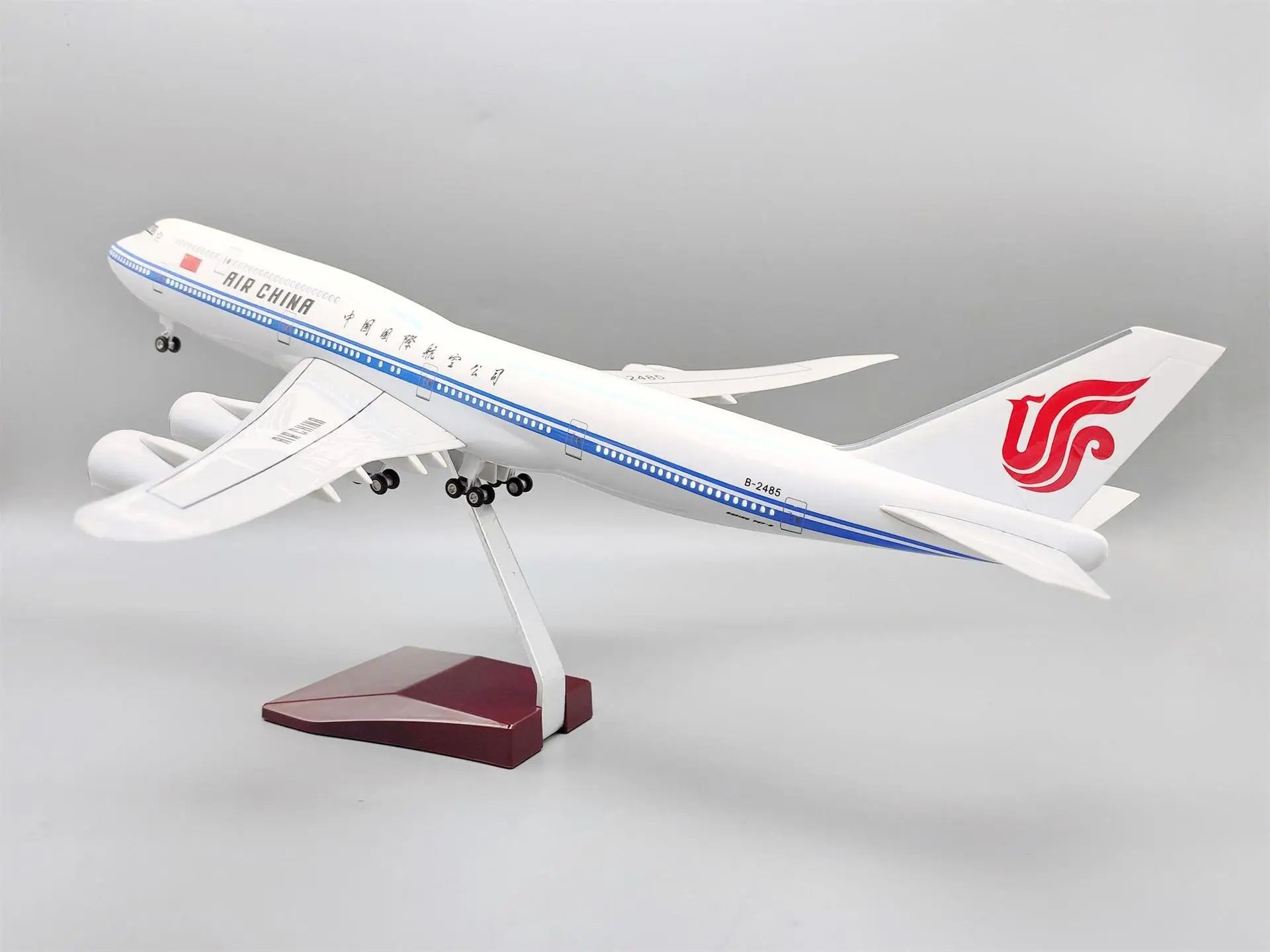 Resin Air China 747 Model Airplane 47CM 1:150 Scale With Wheel LED Light Diecast Airplanes For Collection Gift By Aviatio