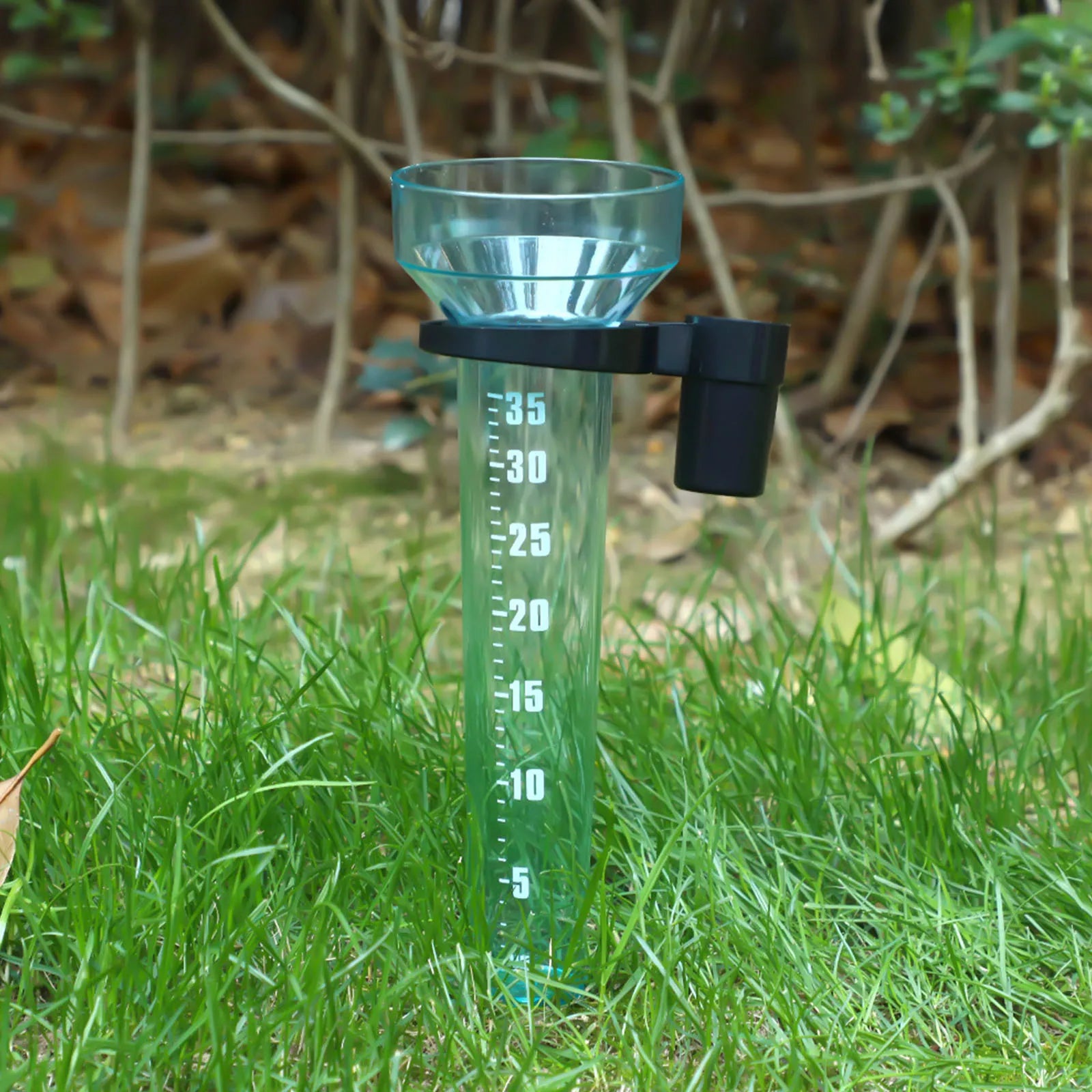 Plastic Rain Measuring Cup with 35mm Capacity Rain Meter Gauge Easy To Install for Lawn Farm Garden Settings Outdoor Use