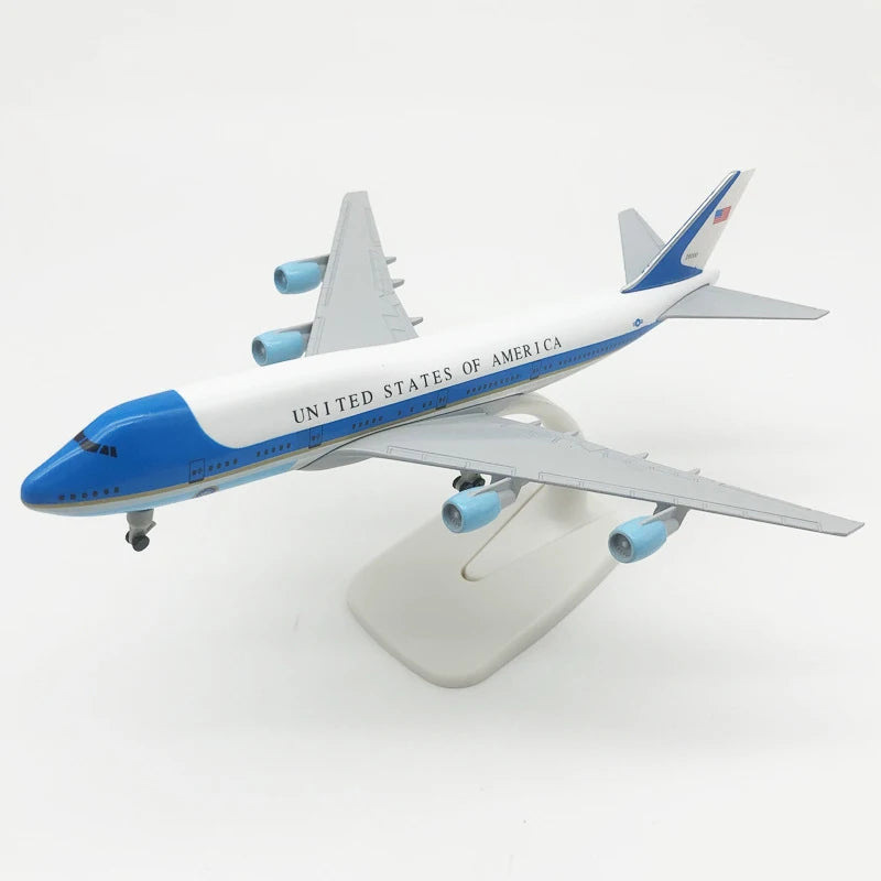 Alloy Aircraft United States Air Force One B747 Airlines Plane Models With Landing Gear Kids Gifts Collection Aircraft Toy