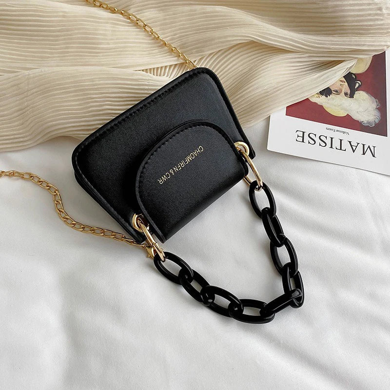 Wholesale of Korean Mini Jelly Bags, New Acrylic Chain Crossbody Bags, Versatile and Popular Hand-held Women's Bags
