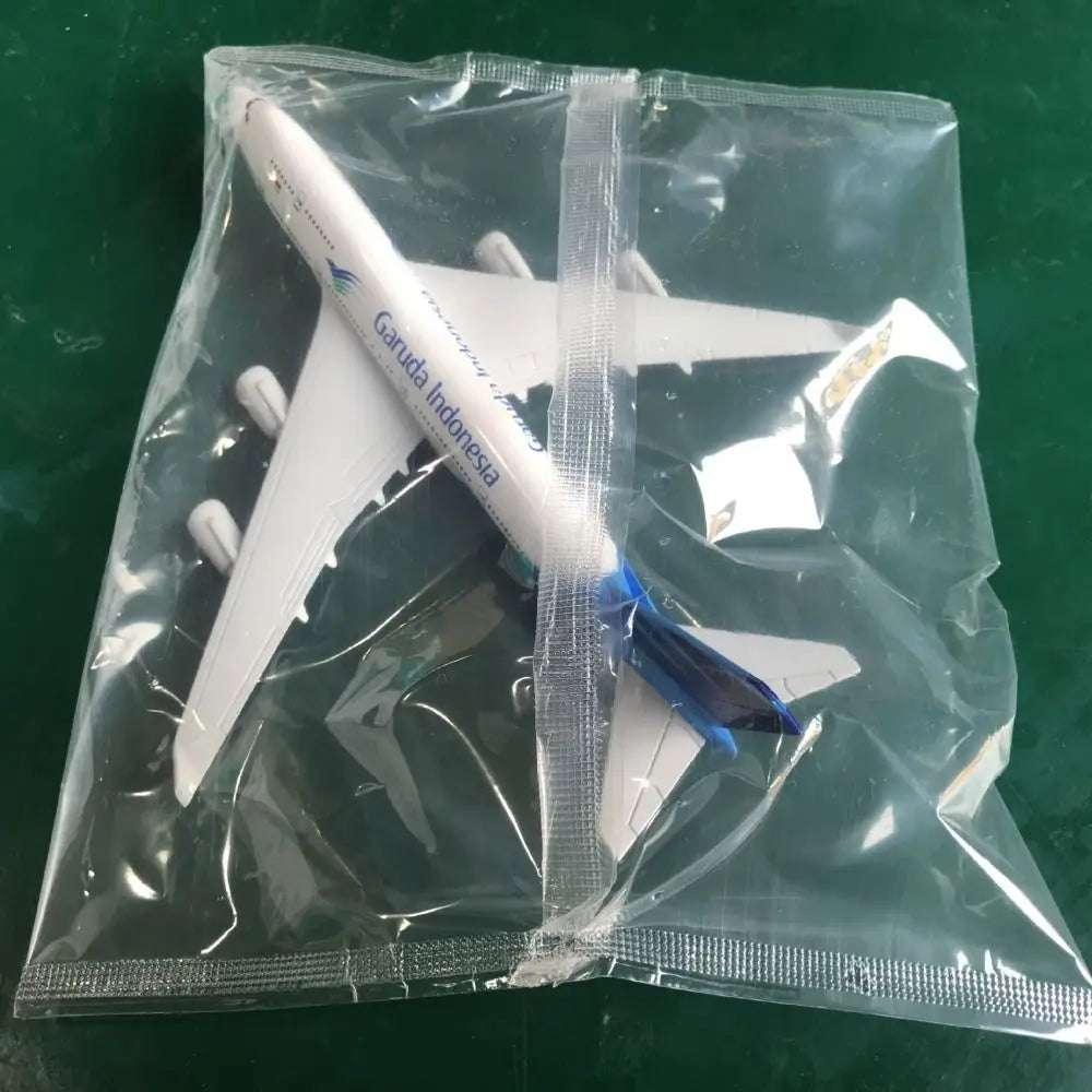 High Quality 15.6cm Brazil Air GOL Airlines Alloy 10 Styles Boeing B737 Airways Airplane Model 1/246 Scale Metal Planes