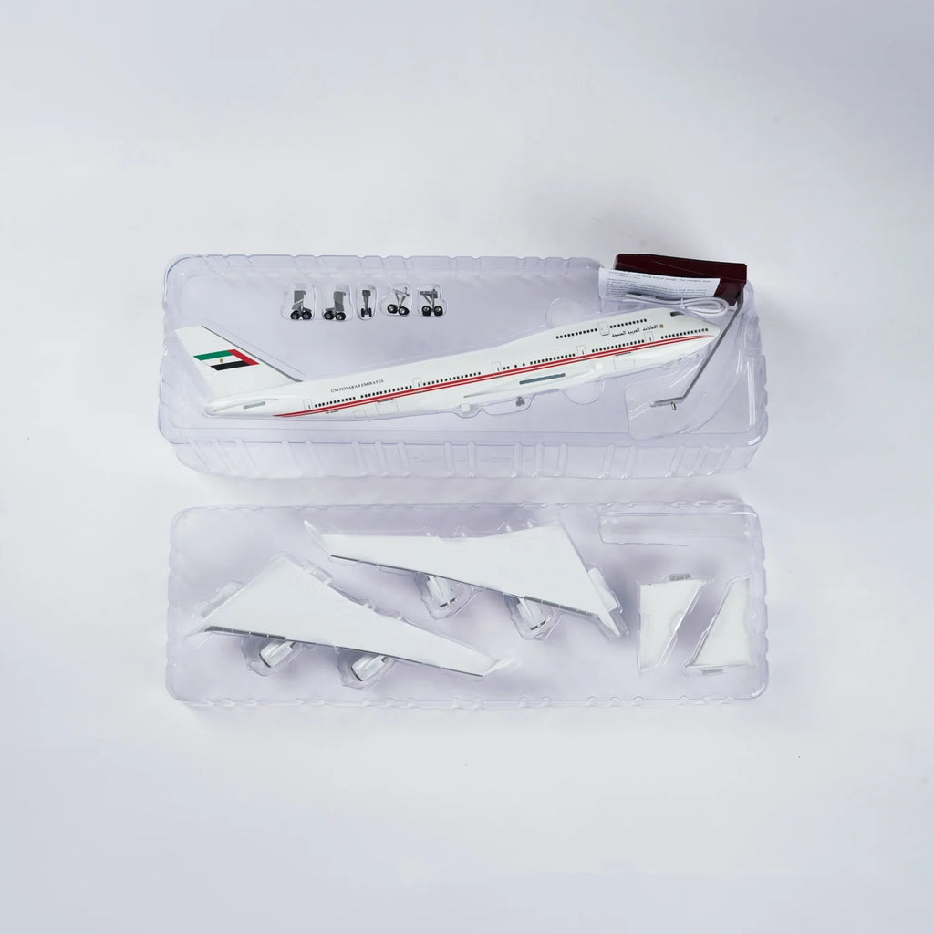 47cm Airplane Model B747 Emirates President Airways Resin Plane 1:150 Scale Aircraft Diecast With Wooden Base Adults Collection