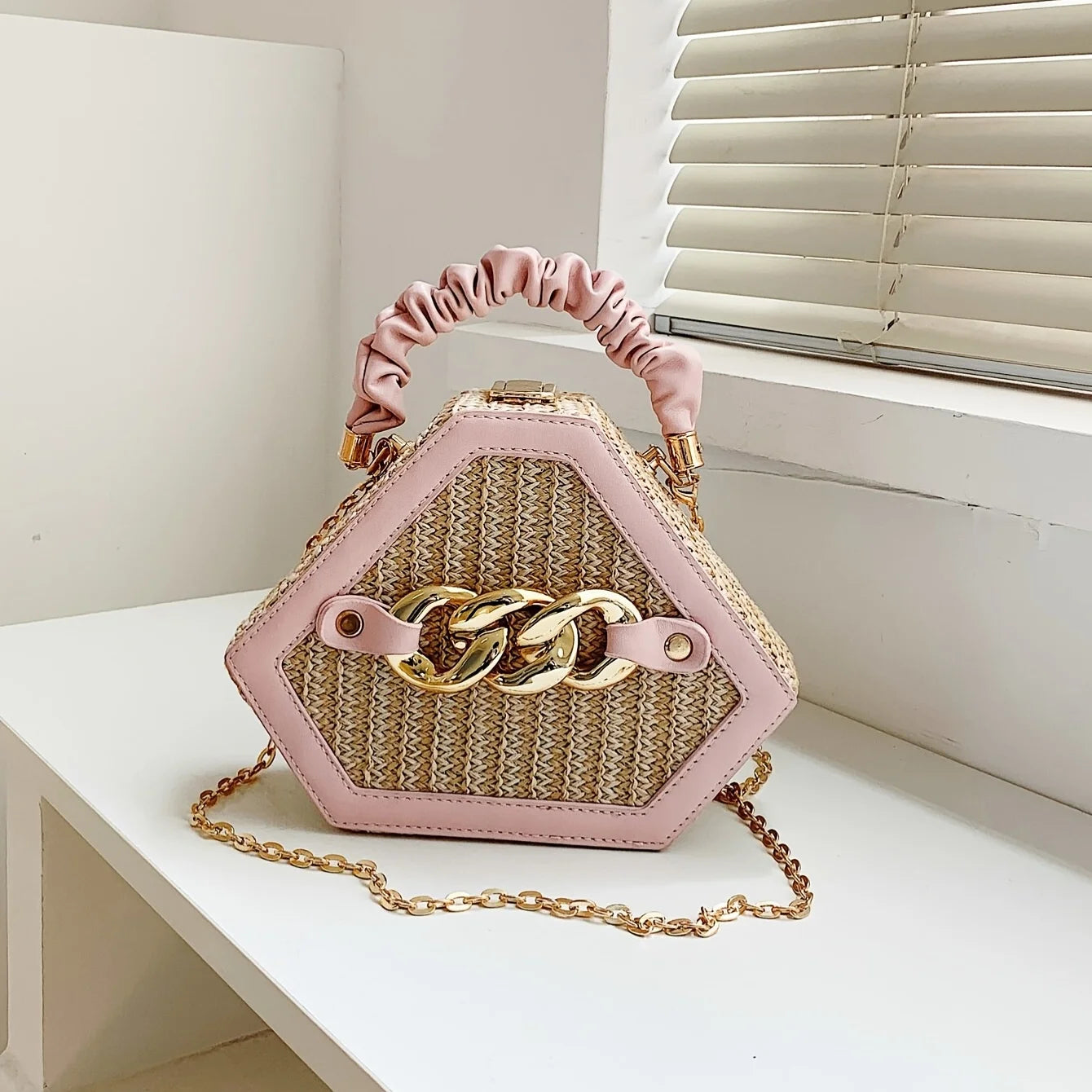 Patchwork Straw Carry-on Women's Bag Fashion Chain Diagonal Bag Summer Texture Chain Bag Woven Carry-on Box Bag