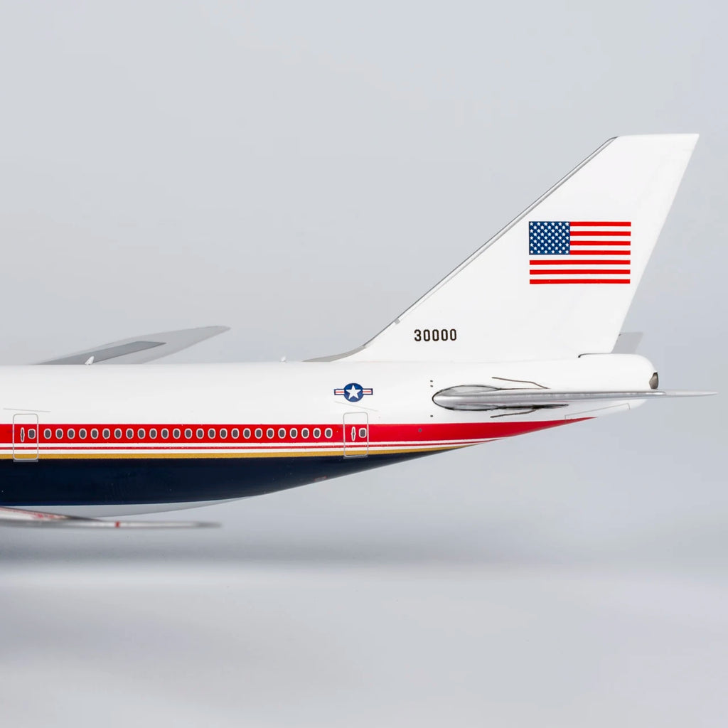 78041 Alloy Collectible Plane Gift NG Model 1:400 US Air Force (USAF) Boeing VC-25B(747-8BBJ) Diecast Aircraft Jet Model 30000