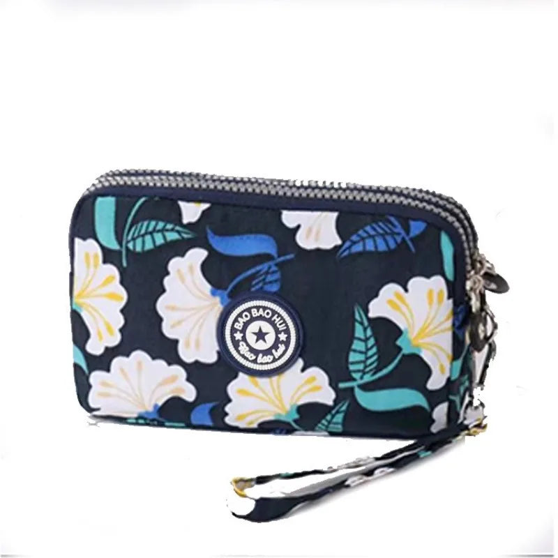 Stylish Jellyfish Print Triple Zipper Phone Bags, Compact Canvas Clutch Purse for Women’s Daily Essentials Casual Wallets Use