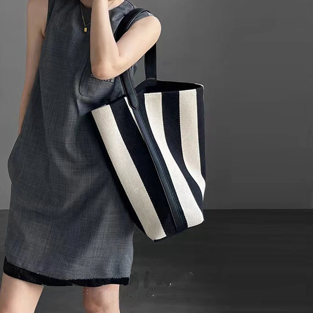 Black and white striped tote bag large capacity women's canvas commuting bag simple and casual shoulder bag Korean Handbag