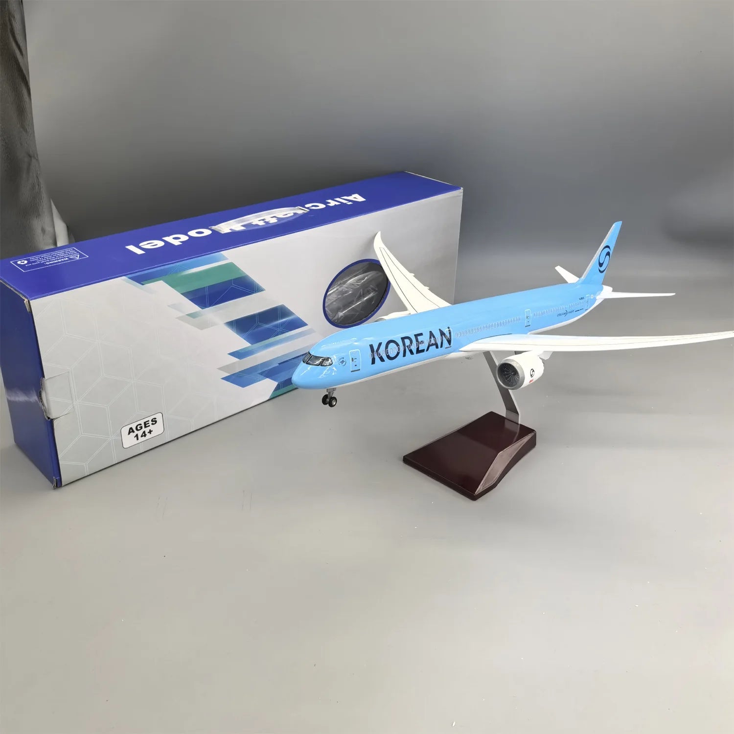 New Korean Air 787-10 Scale Aircraft 43cm Model Airplanes Resin Replica Plane Model With Wheels & Led Light Collected Gift