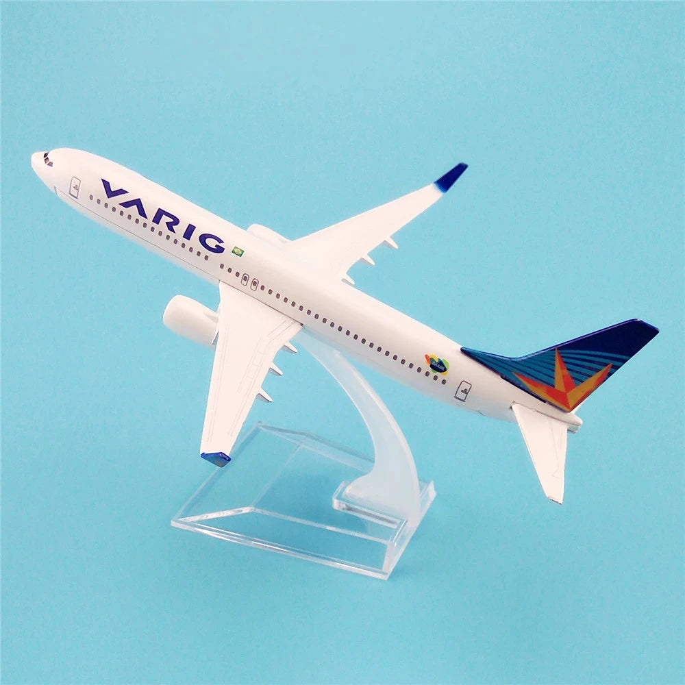 1:400 Diecast Metal Model Plane Toy Children Kids 16 cm Brazilian VARIG Airlines B737 Replica For Collection w Stand