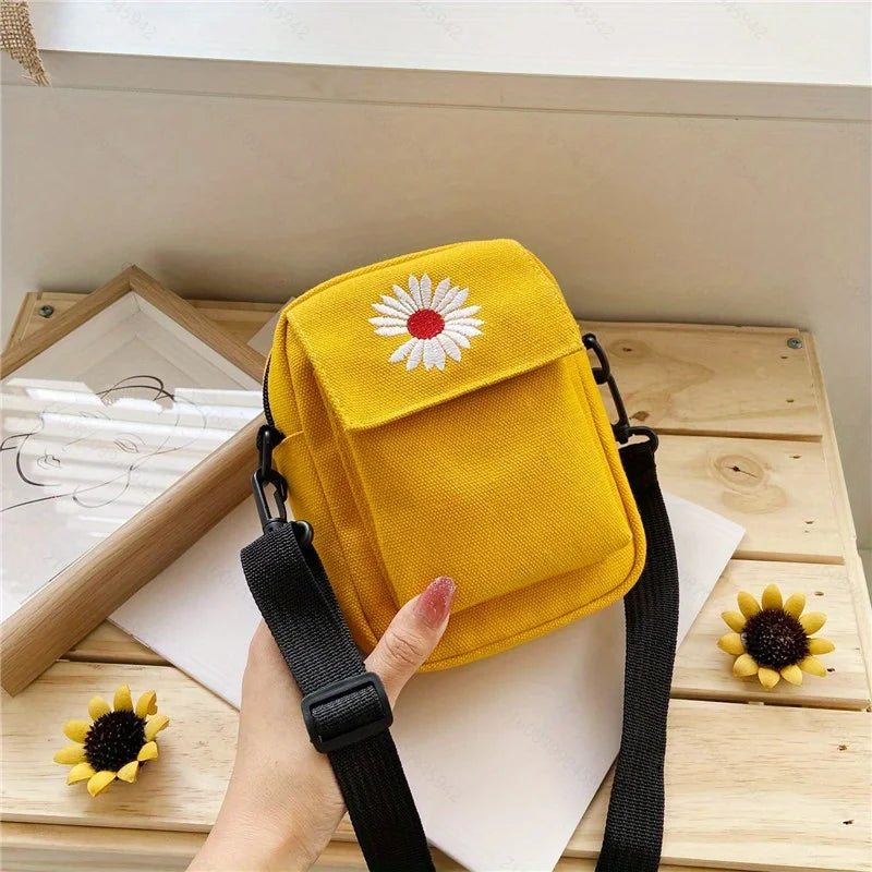 1pc Korean Version of Small Daisy Bag, Messenger Bag Canvas New Small Fresh Simple Versatile Shoulder Mobile Phone Bag