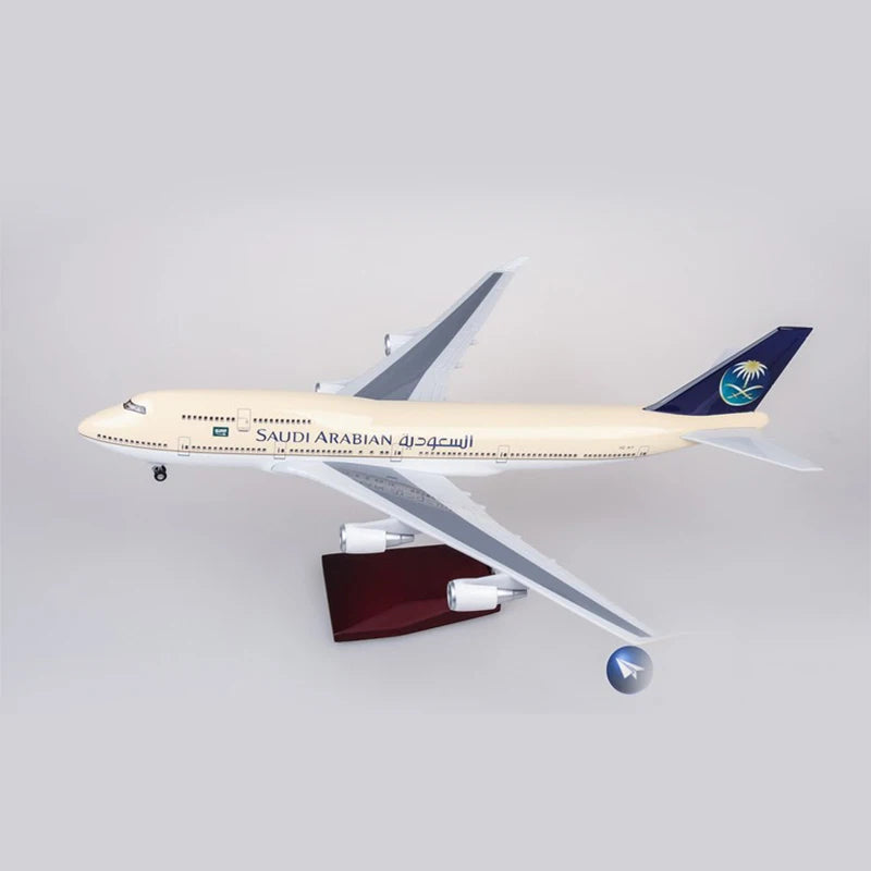 1/150 Scale Plane Model Aircraft B747-400 Saudi Arabian Airlines Miniature Airplane Resin Collectible Aircraft Boy Toys Gift