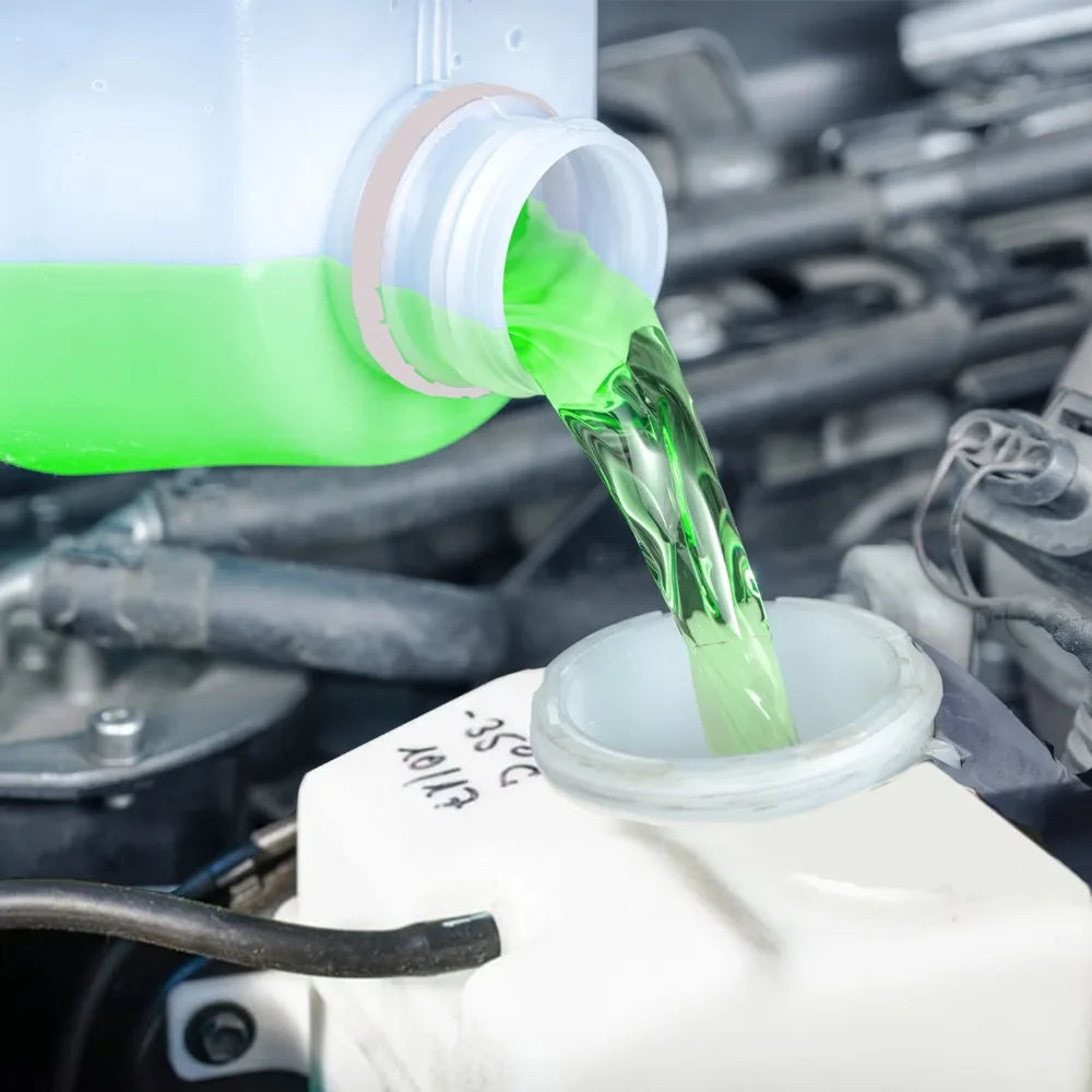 Large-capacity household Green Windshield Washer Fluid Bug Remover with Water Repellent for Car Windshield Cleaning