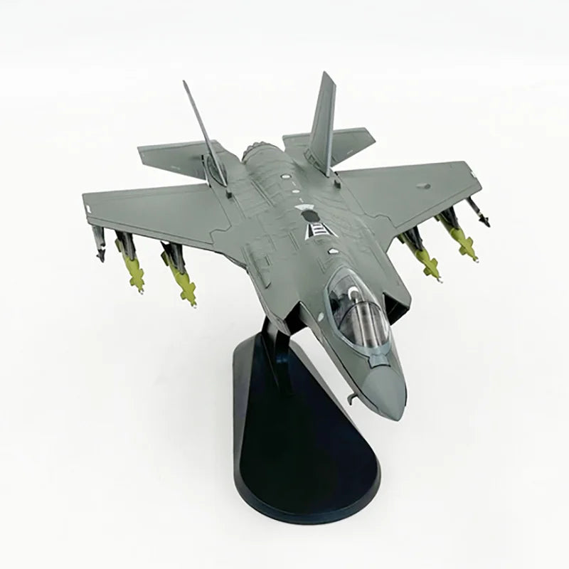 WLTK Diecast 1/72 Scale F35 F-35 Fighter Jet Finnish Air Force Painted Alloy Simulation Fighter Jet Aircraft Model Ornament