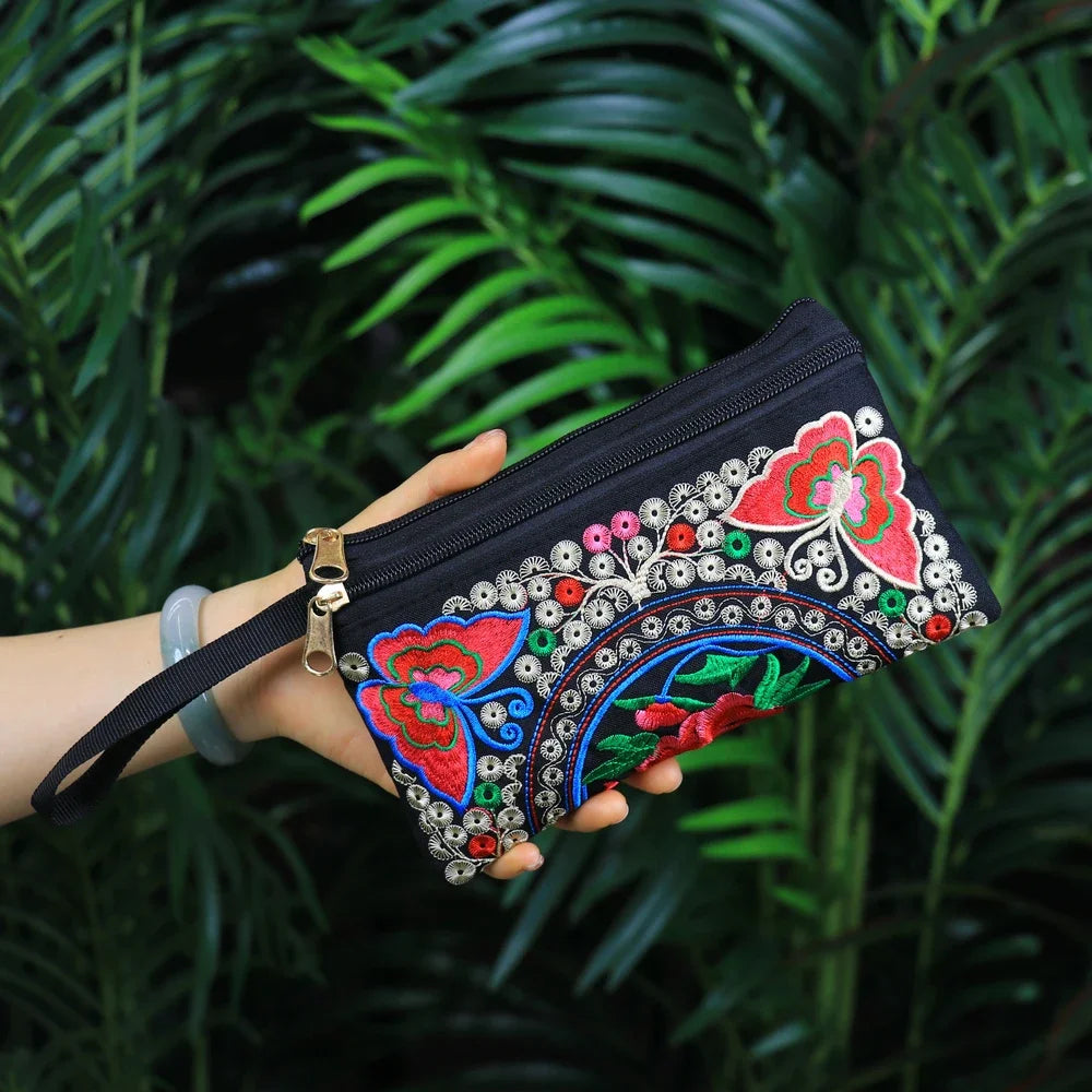 Ethnic Style Embroidered Handbag, Mobile Phone Bag, Coin Purse, Fashionable and Casual Ladies Handbags for Women Clutch Bag