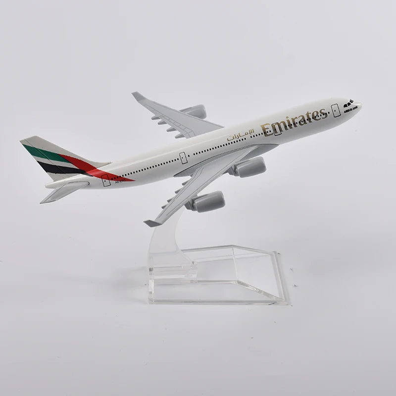 JASON TUTU 16cm A340 EMIRATES Airways Airplane Model Planel Airplane Diecast Metal 1/400 Scale Planes