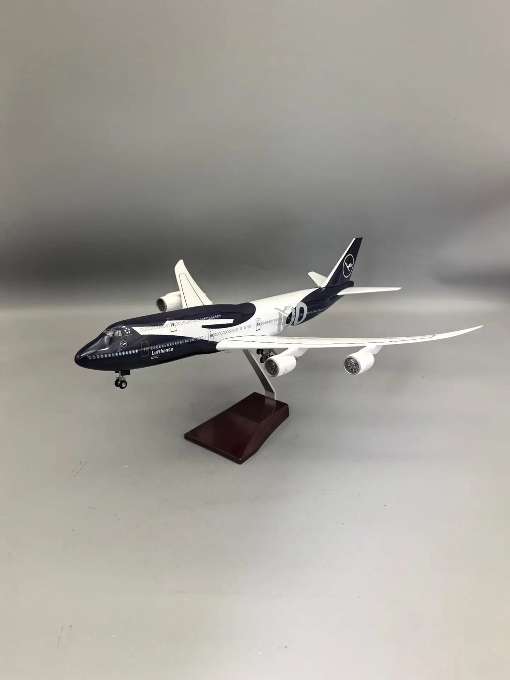 47cm Collectible Plane b747 Lufthansa 100years Diecast Airplane Model Kits Resin W Light and Wheel Aircraft Jet Model