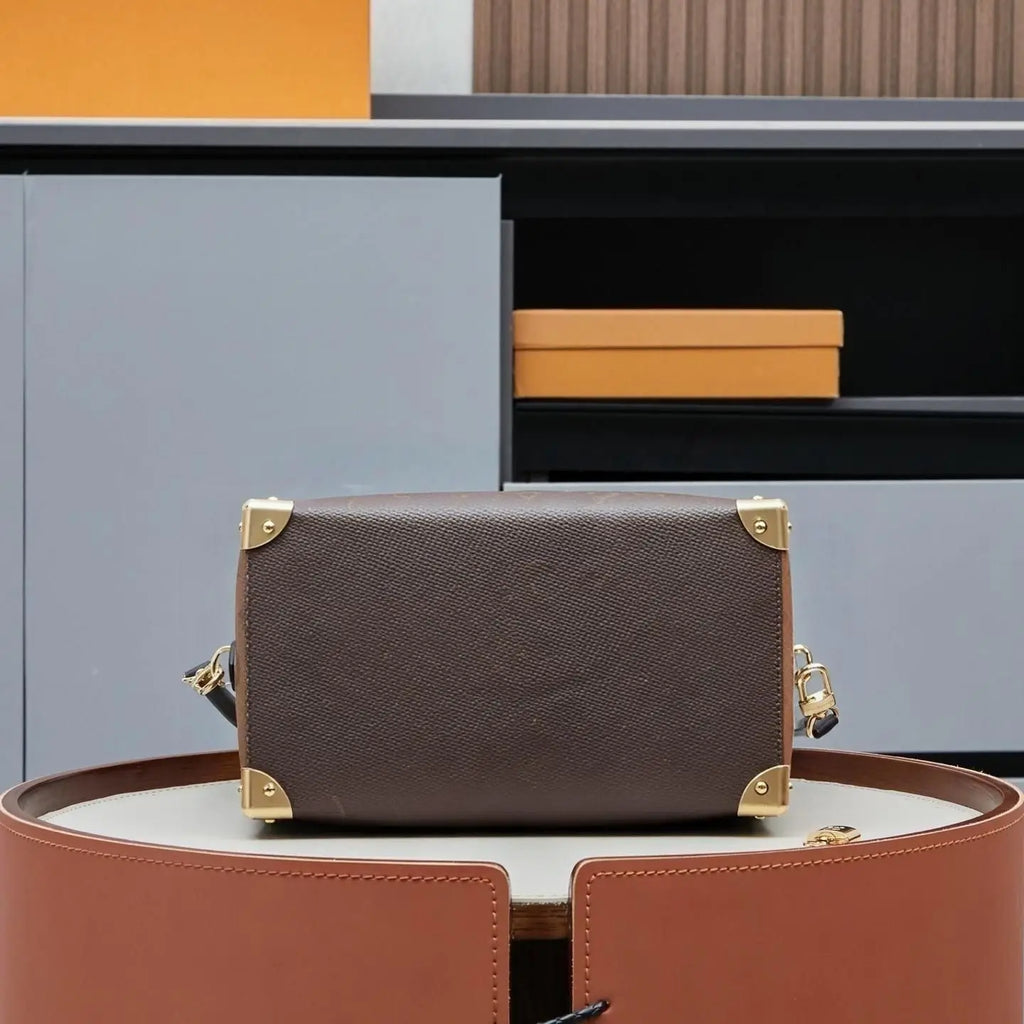 French Vintage Genuine Leather Underarm Bag Women High End Niche Soft Cowhide Mini Single Shoulder Crossbody Purse