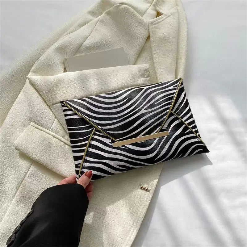 Fashion Women Leopard Zebra Cow Print Clutch Soft PU Leather Purses Female Large Capacity Envelope Bags Ladies Evening Party Bag