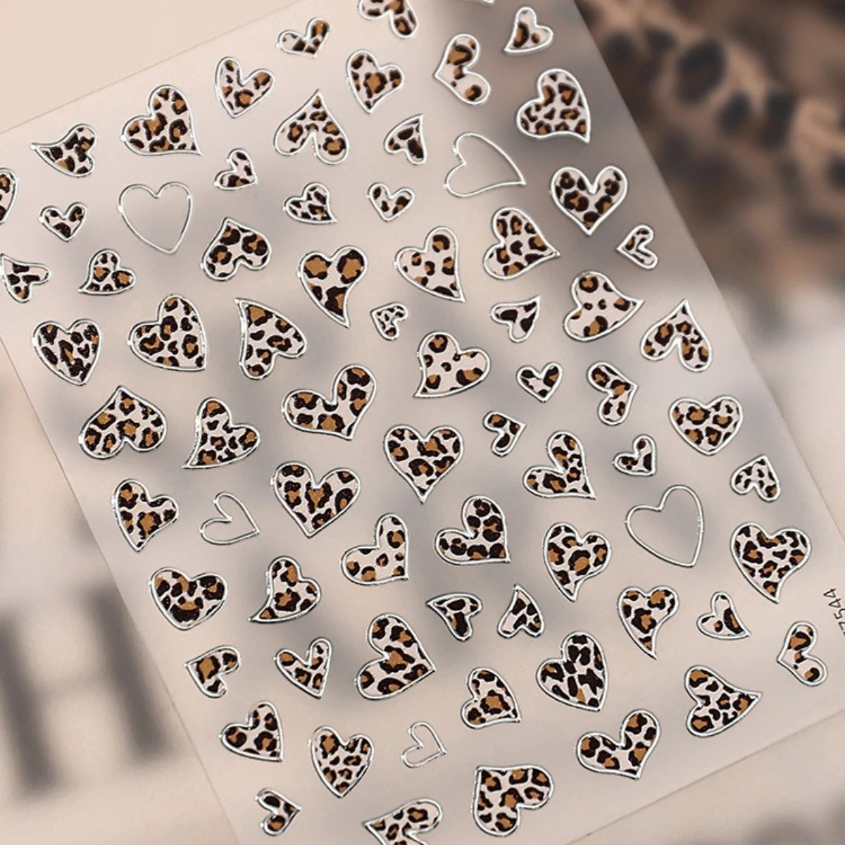 Vintage Leopard Print Heart Nail Stickers, Metallic Pink Leopard DIY Decor, Euro-American Style Asymmetrical Heart Nail Art