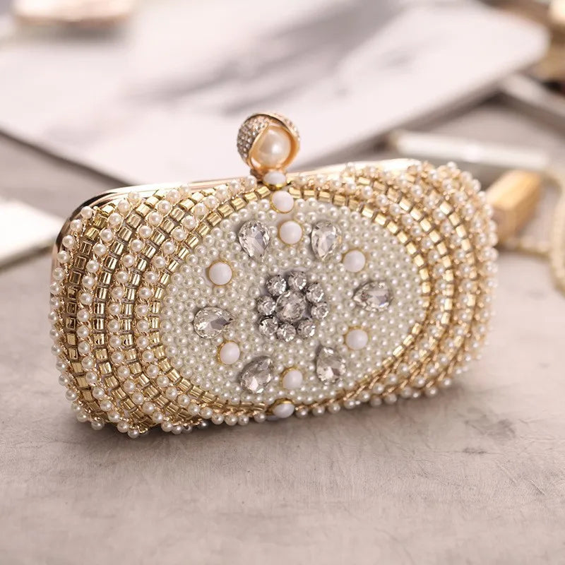 Charming fashion womens dinner bag large capacity European and American heavy industry Pearl evening bag girl