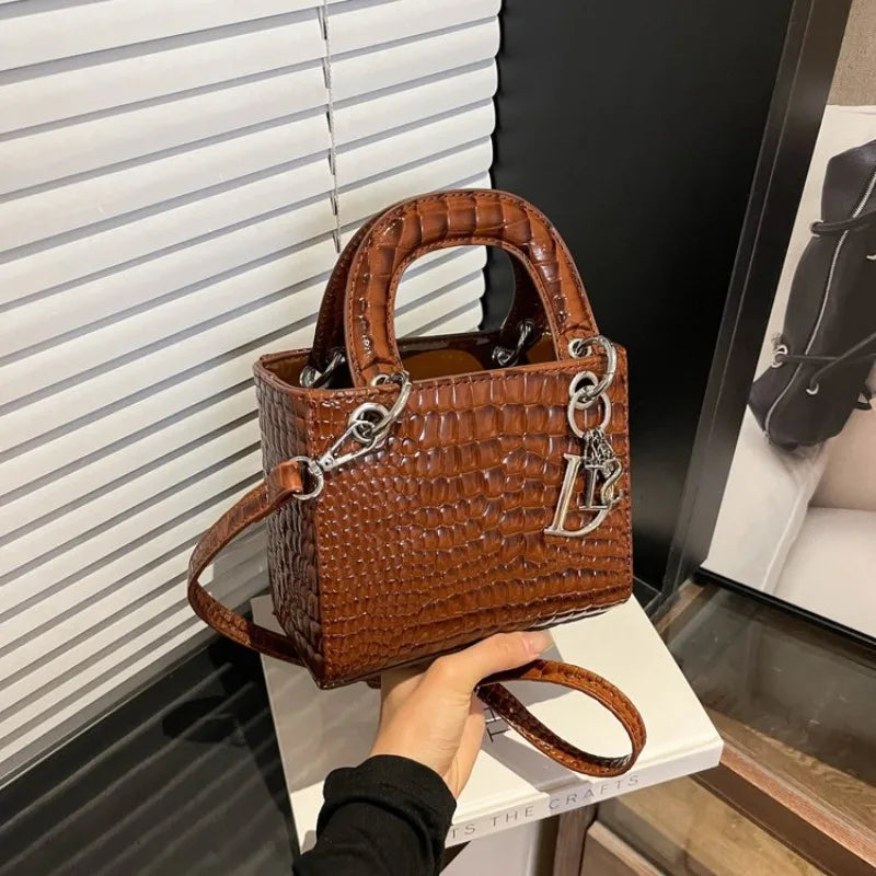 Leisure Business Diaper Bag For Ladies Unique Vintage Leather Handbag Large Capacity Square Satchel Stylish Clutch For Party