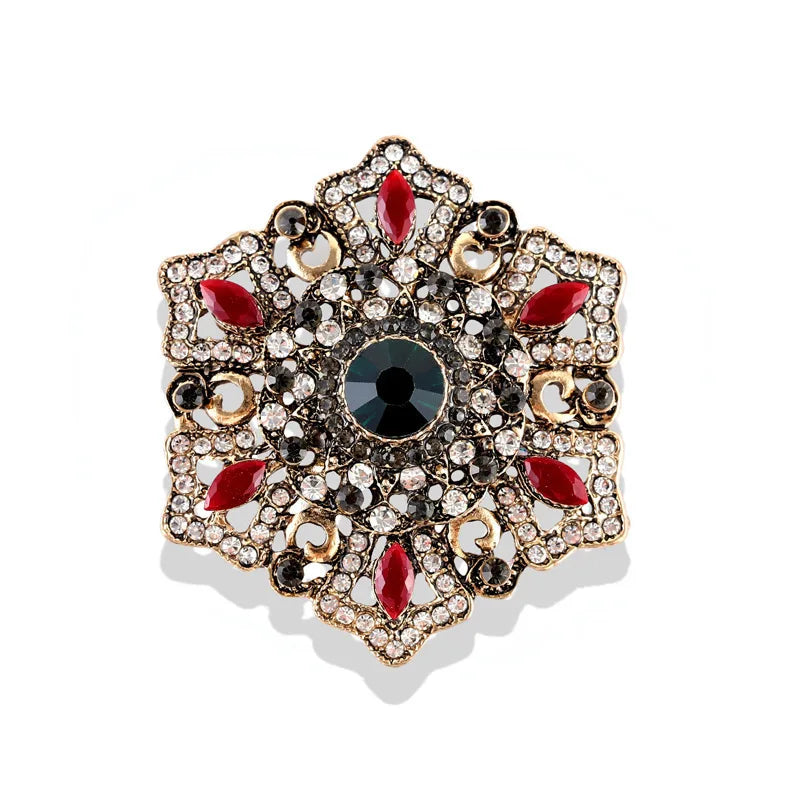men's women's fashion crystal brooch retro metal baroque pin accessories