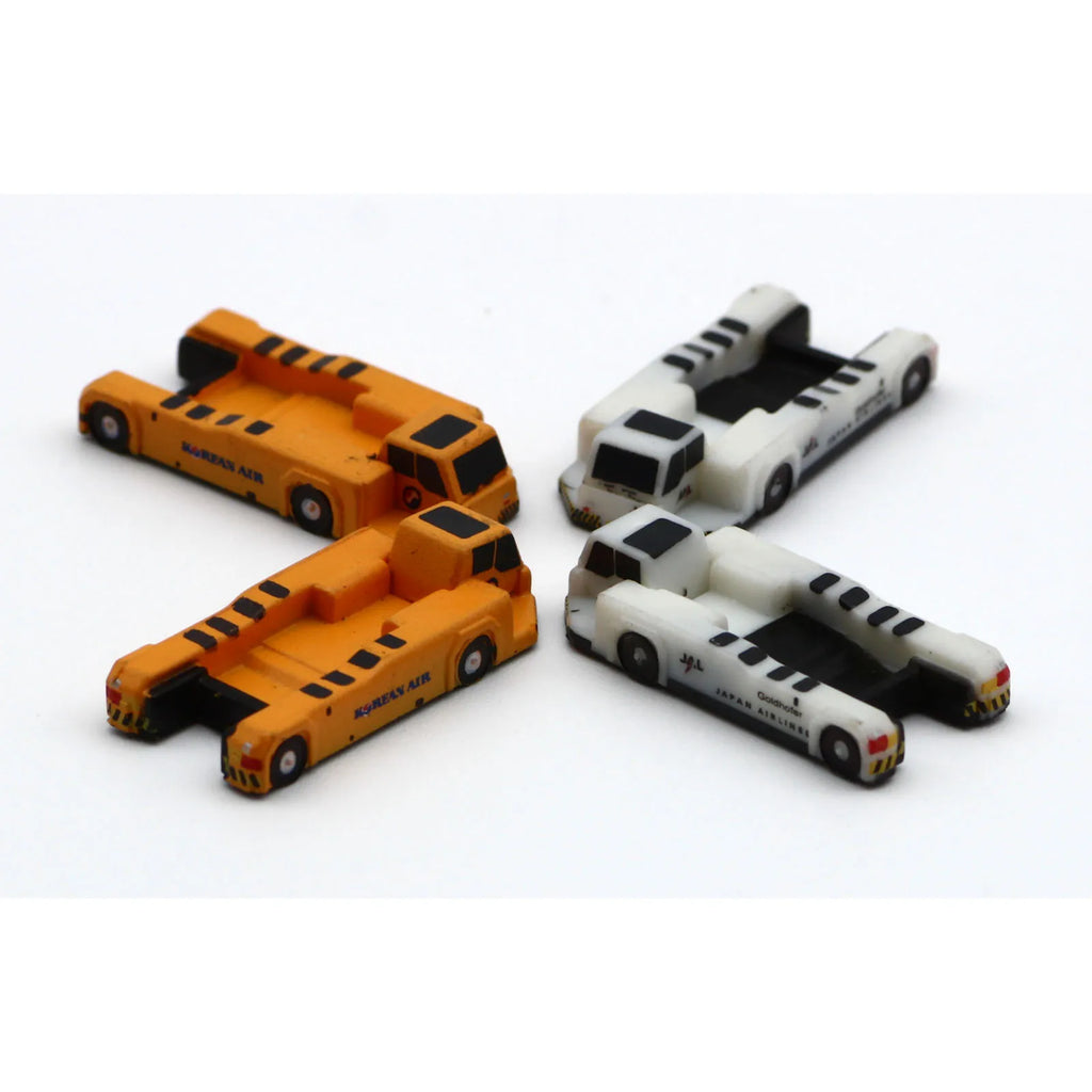 JCGSE007 JC Wings 1:400 Goldhofer Aircraft tug truck Pushback Tractor 4in1 Plastic Models
