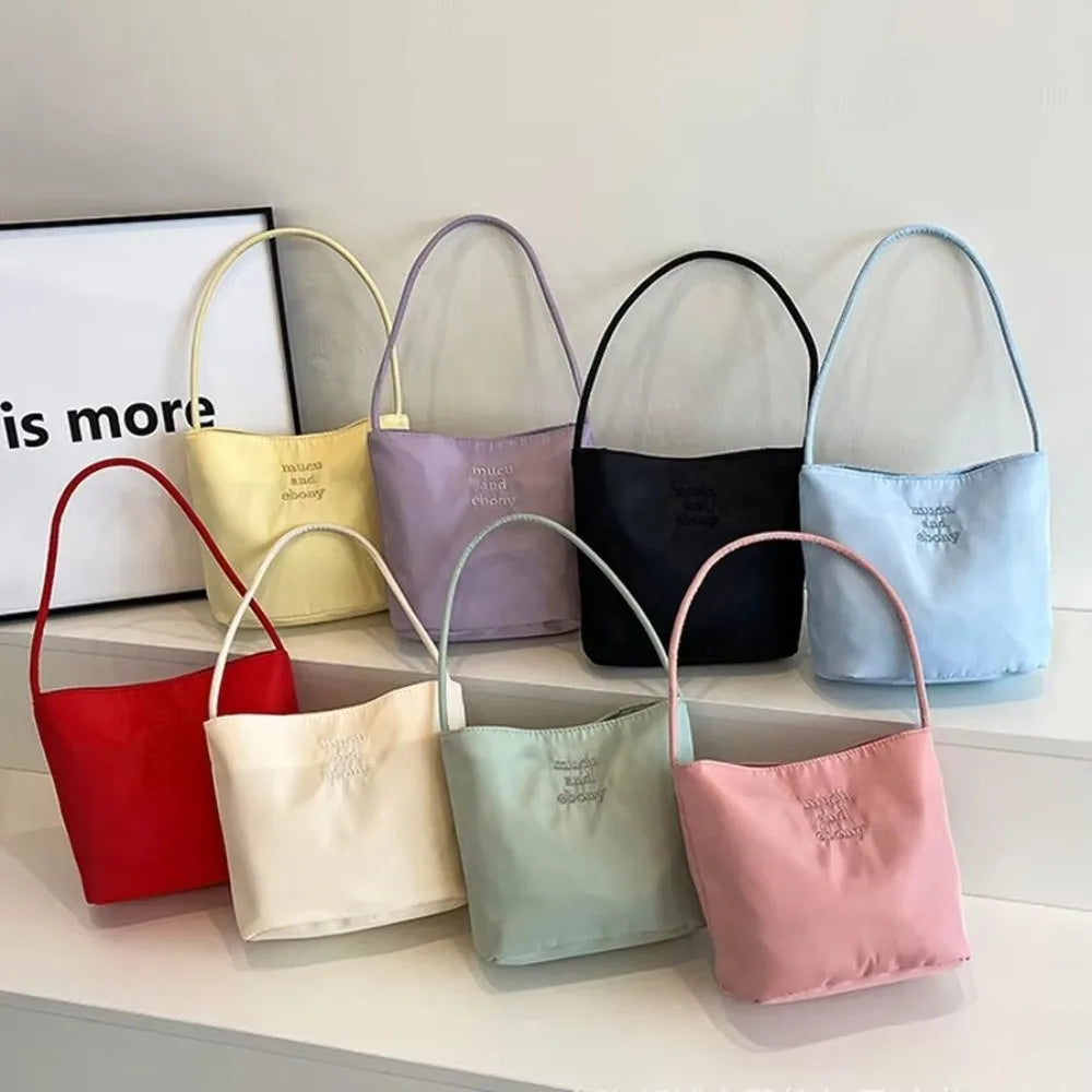 Fashion Oxford Shoulder Bag Embroidered Letters Large Capacity Underarm Handbag Waterproof Commuting Casual Purse Women