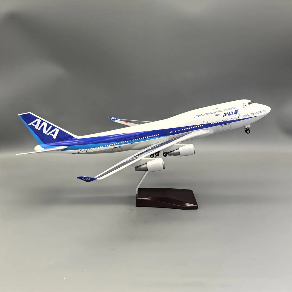 1:150 Scale Plane 47cm ANA Japan Airlines B747 Resin ABS Aircraft Model With LED Light Display Souvenir Toy Plane For Children