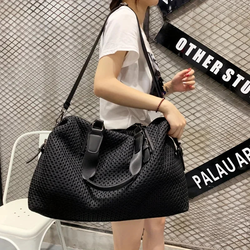 1pcs Stylish Large-capacity Travel Sports Bag Portable Solid Color Gym Bag Perfect Travel and Fitness Luggage Storage Bag