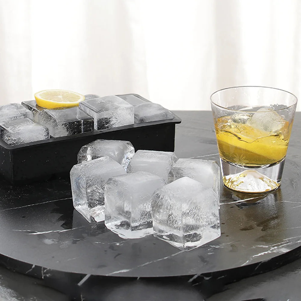 8 Grids Large Ice Cube Tray with Lid Food Grade Silicone Rubber Colorful Square Ice Cube Mold For Cocktail Iced Coffee Kitchen