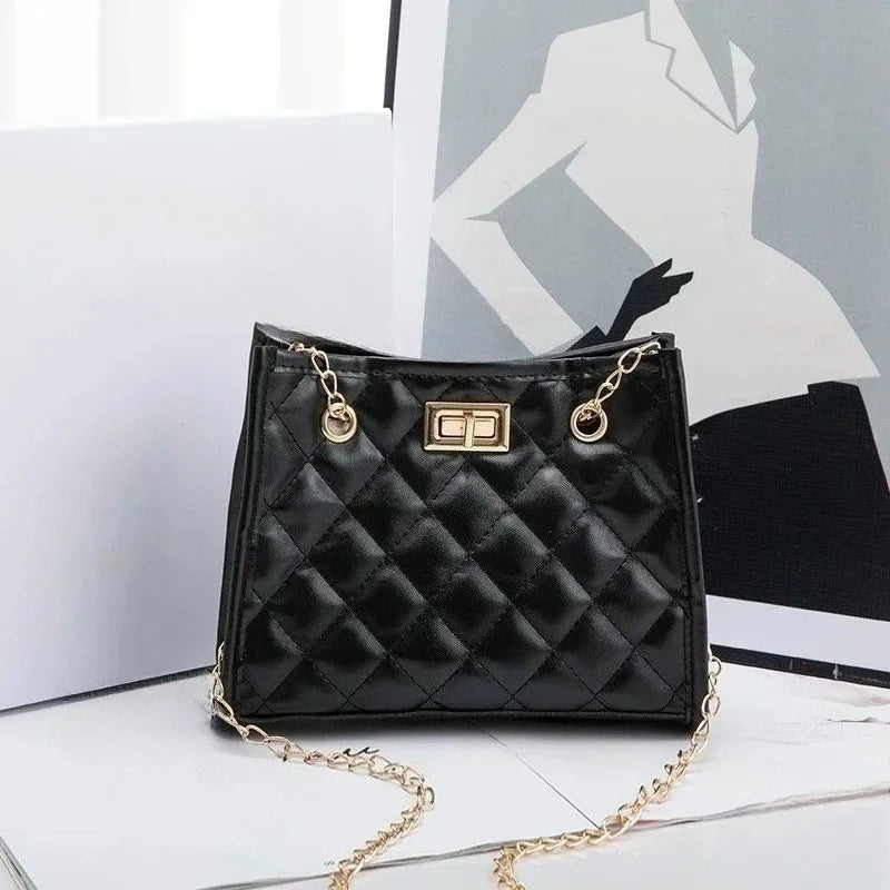 Women's Tote Bags, Handbag with Chains, Diamond Lattice Underarm Luxury Shoulder Bag for Ladies Designer Bag
