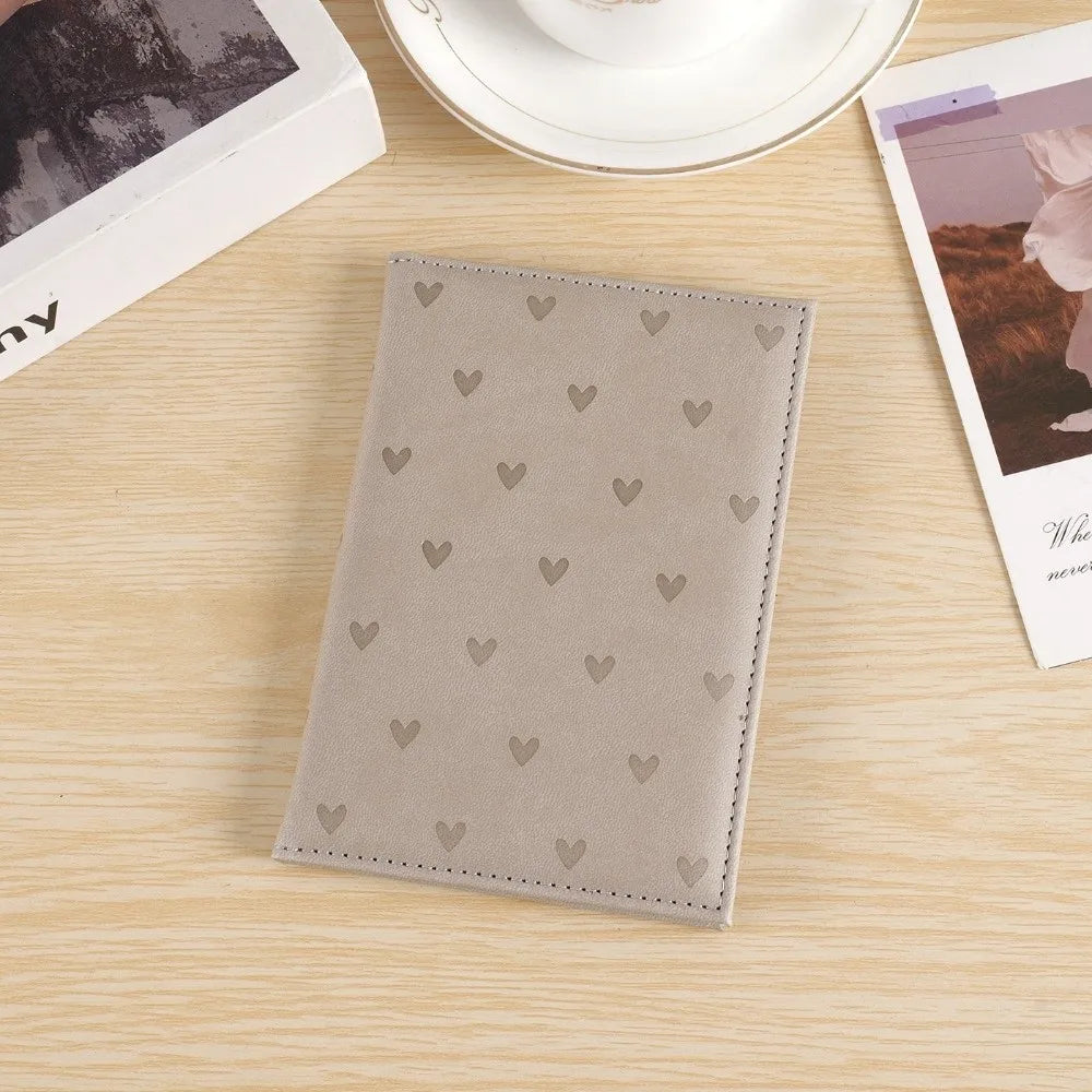 New High Quality Luxury Love Printed Passport Protective Cover PU Leather Portable Document Protector Case Cute Passport Holder