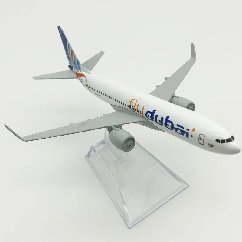 1/400 Scale B737 Dubai Airline Alloy Aircraft Model 16cm Simulation Airliner Static Display with Stand