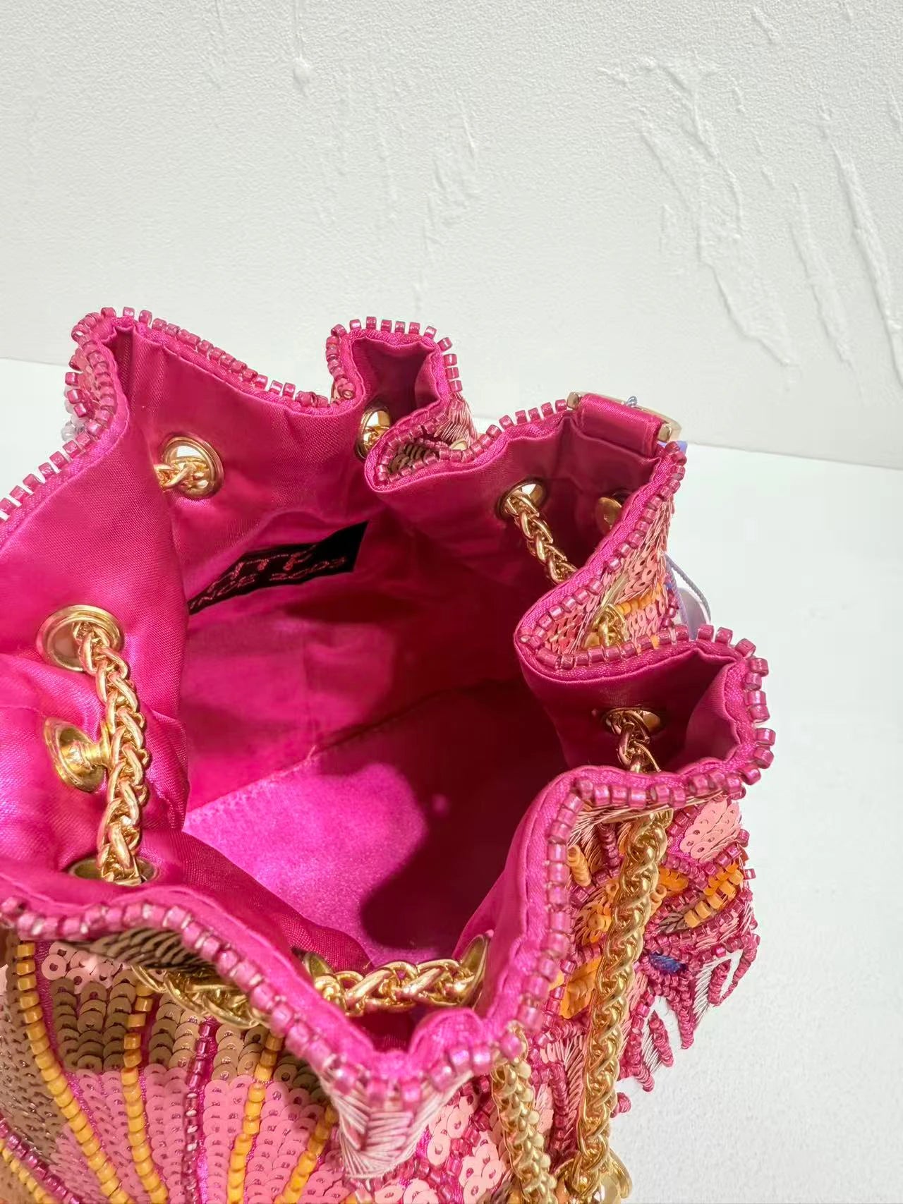 Women Bead Embroidery Shoulder Bag Women Fashionable Sequins Crossbody Chain Bucket Bag Handbag Shoulder Bags