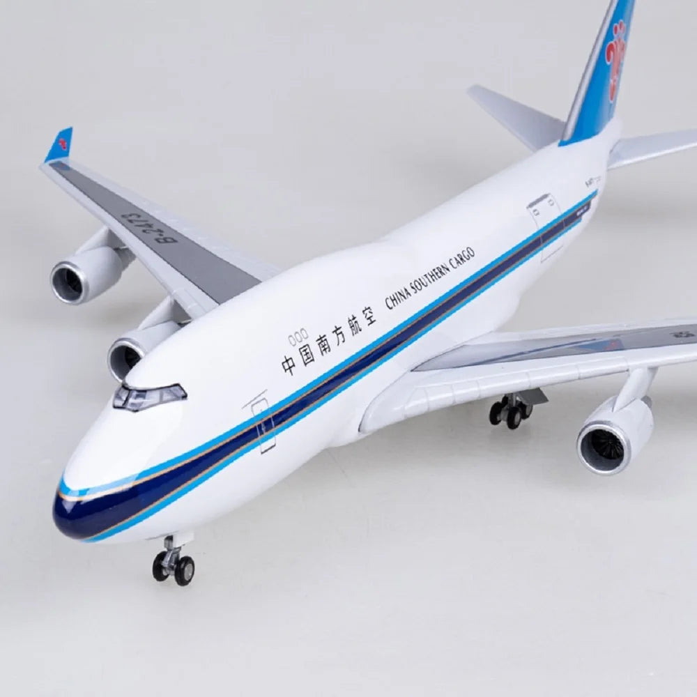 Scale 47cm Diecast Airplane B747 China Southern Civil Cargo Aircraft Resin Model Plane Kit With Wooden Base Aviation Hobby Gift