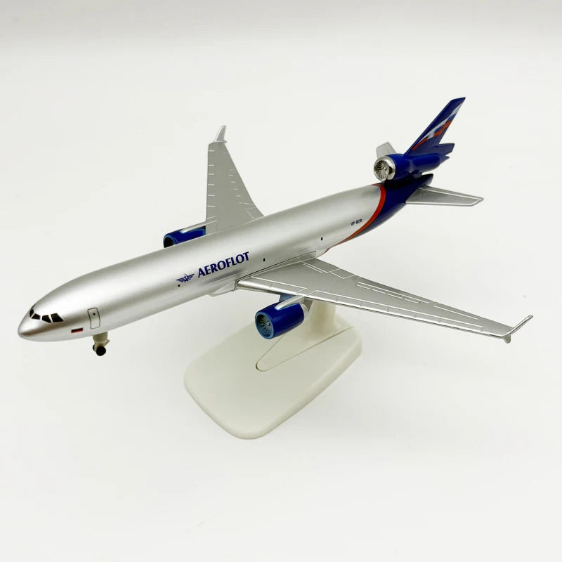 Scale Aircraft 20CM Russia Air MD-11 Airplane Model Diecast Metal Airplane Model Kit With Stand For Display Collection Gift