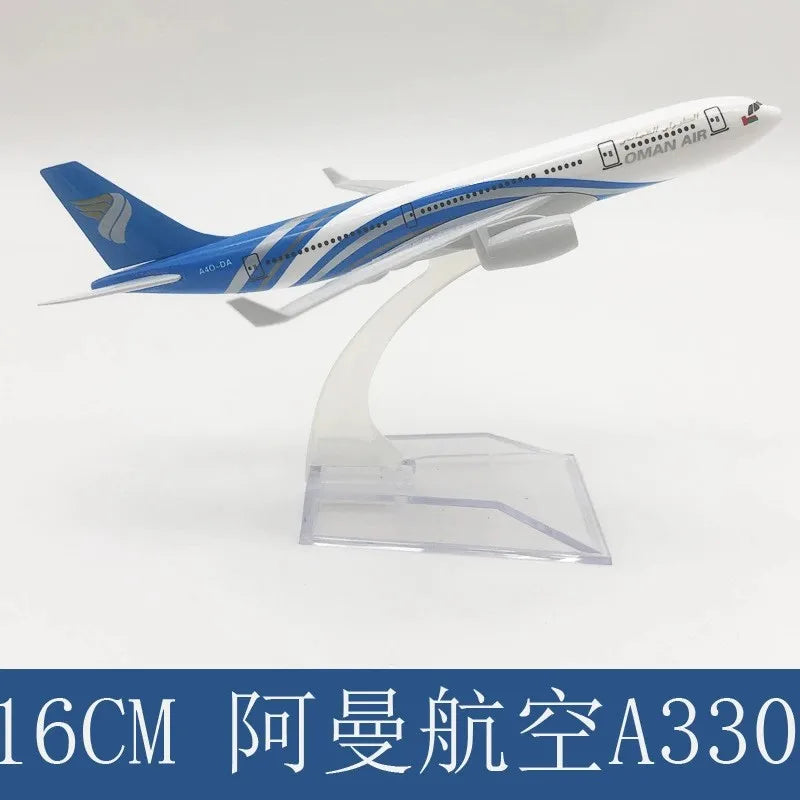 A330 Series 16cm 20cm Beluga Airplane kit Alloy Metal Diecast Airplanes Toy Aircraft 330 Plane model for Collection Gift
