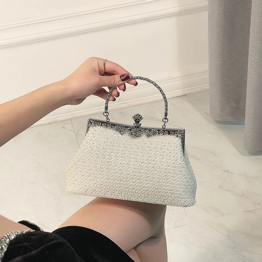 Purses and handbag luxury Designer Clutch purse handmade Pearl decoration Party Wedding Evening bag banquet bag