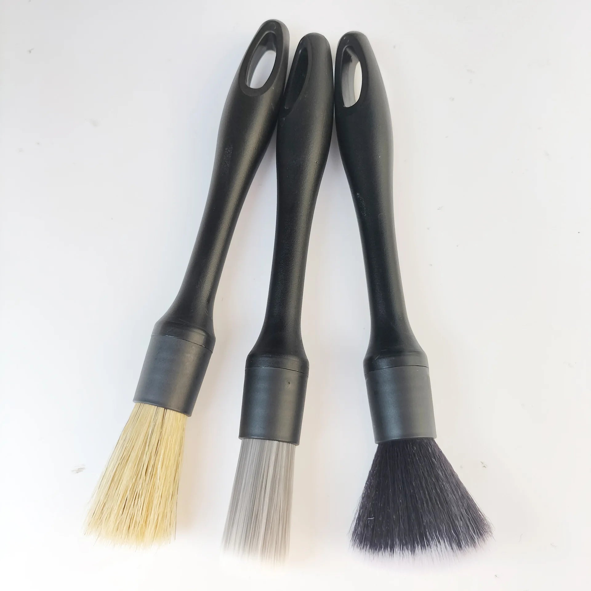 Ultra-Soft Detailing Brush Super Dense Auto Interior Detail Brush With Synthetic Bristles Car Dashboard Duster Detailing Brush
